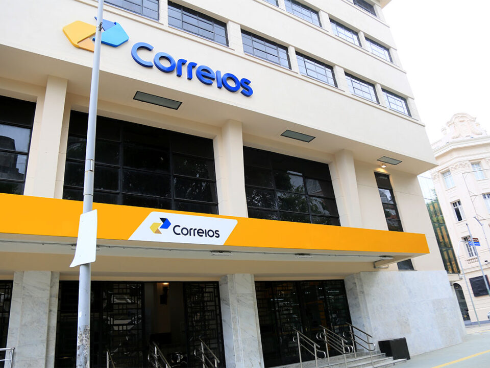 Correios buscam socorro financeiro no mercado para enfrentar crise